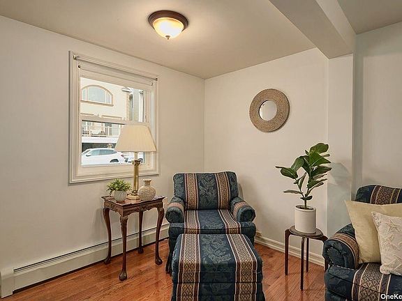 5th image of 81 Wyoming Ave