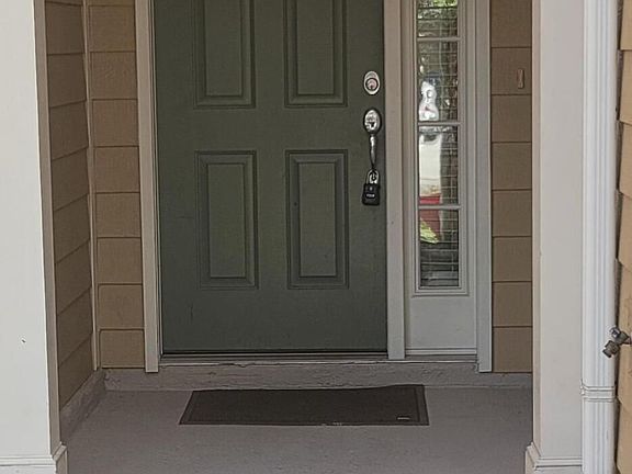 2nd image of 4219 Highwood Dr