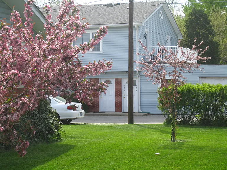 Guion Creek Apartments — Photo 13