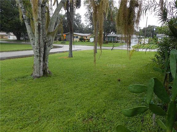 2nd image of 3404 Prudence Dr
