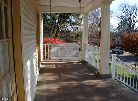 2nd image of 709 Fairmont Ave