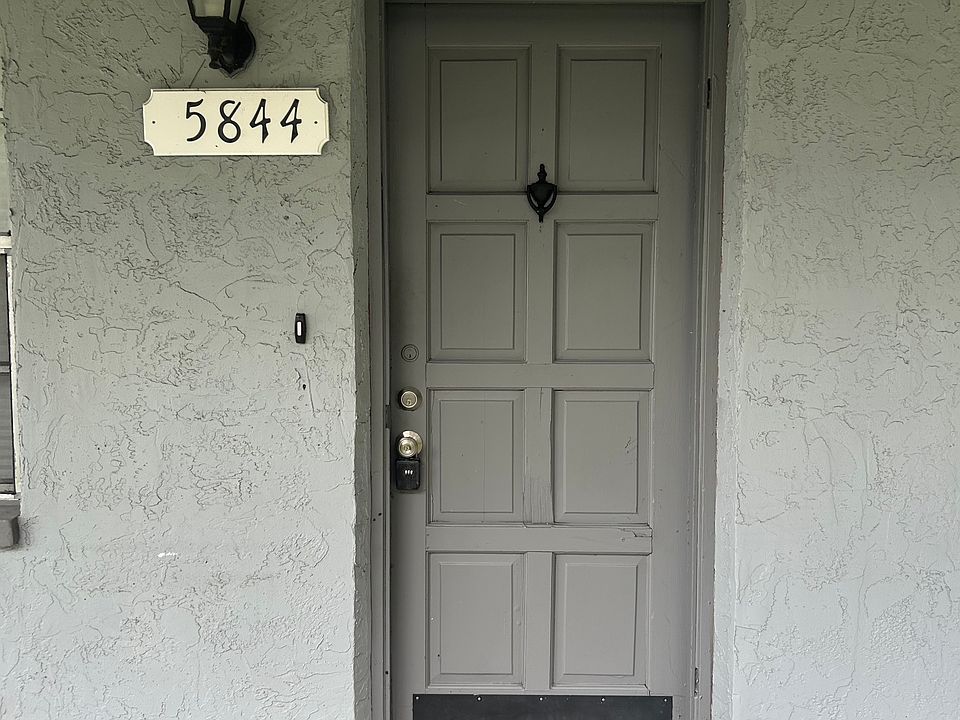 1st image of 5844 Gulf Dr