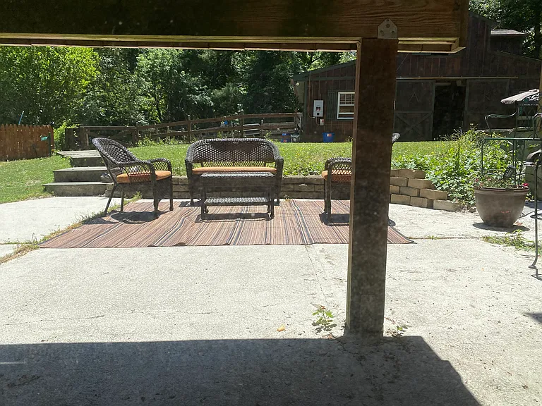 15 Goldfinch Ln #1 — Photo 3