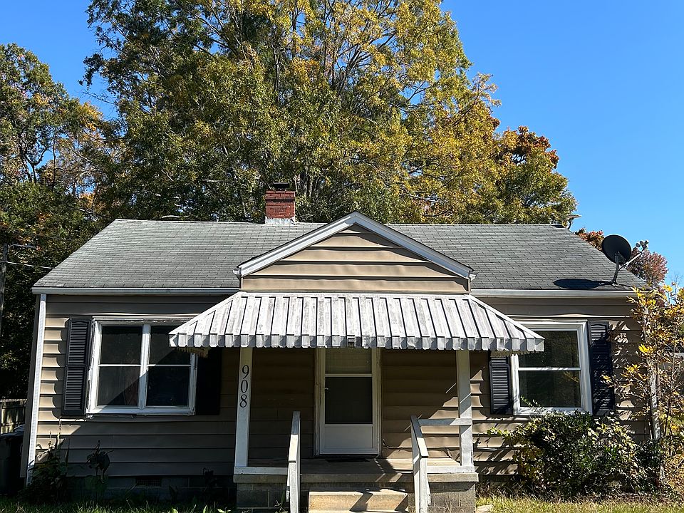 1st image of 908 Willard St