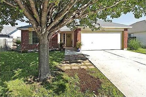4th image of 1140 Brandi Cir