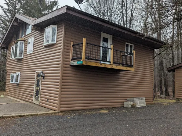 1250 Gallagher Rd, Tobyhanna, PA 18466