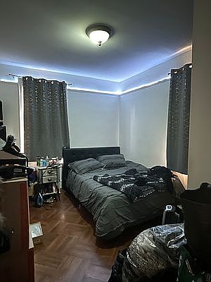 3rd image of 30-32 35th St #2R