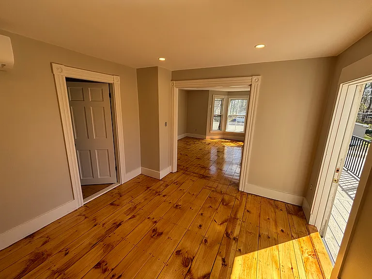 26 Washington St #2 — Photo 6
