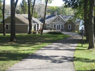 10074 N Bigalow Ln, Edgerton, WI 53534