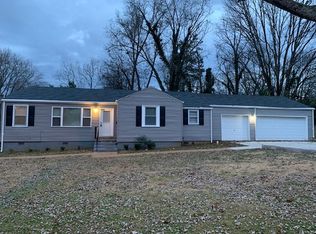 809 Fairway Dr NW, Huntsville, AL 35816