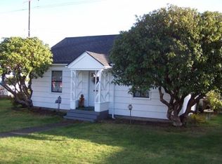 1974 Greenwood Ave, Reedsport, OR 97467