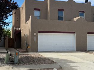 4832 Sun Cove Rd NE, Albuquerque, NM 87110