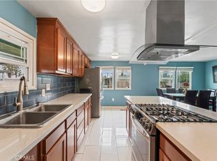 63 Round Table Dr, Riverside, CA 92507