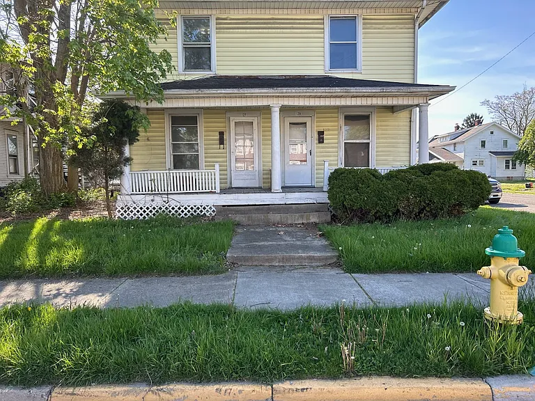 127-129 N Belmont Ave #1-127 — Photo 1