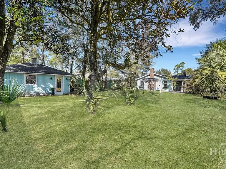 2337 Shirley Dr — Photo 49
