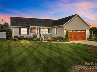 1974 Redwood Dr, Oakboro, NC 28129