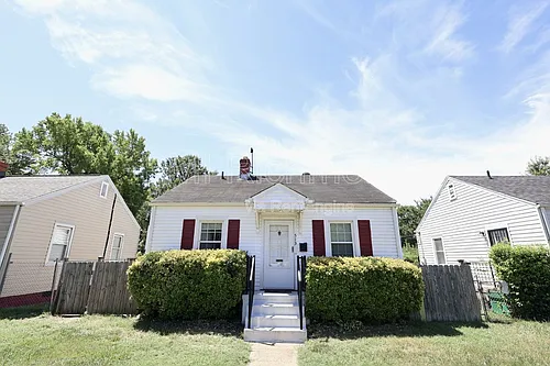 513 E Ladies Mile Rd Photo 1