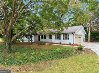 3346 San Antonio Dr, Snellville, GA 30039