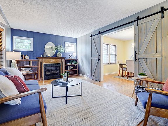 5th image of 52 Edgemont Rd