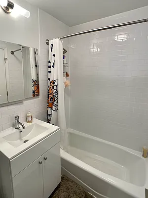 Rented by Tourma Realty LLC | media 13