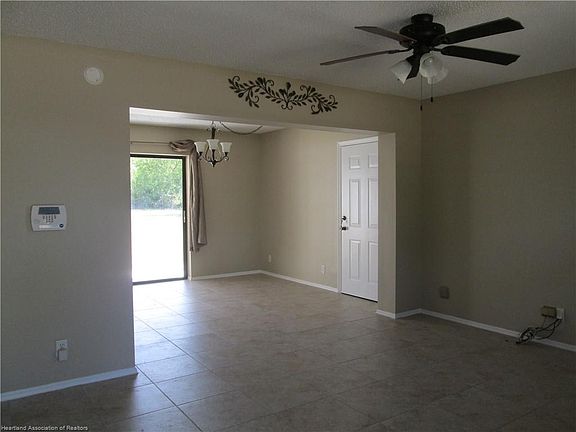 3rd image of 104 Kings Ct NW