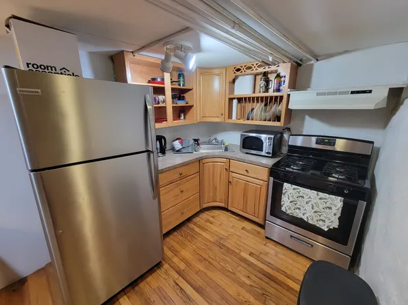 148 Allston St, Cambridge, MA