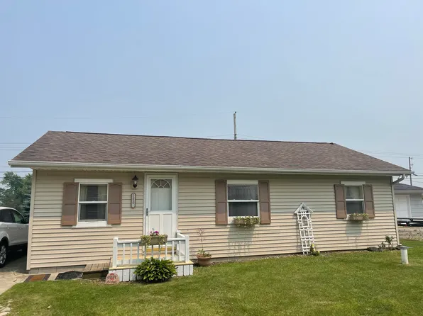 5220 Grove Dr, Celina, OH 45822