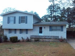 340 Queen Aliese Ln, Jonesboro, GA 30236