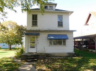 310 5th Ave, Clarence, IA 52216