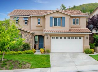 17654 Wren Dr, Canyon Country, CA 91387