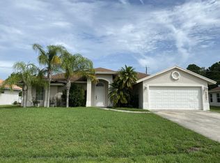 2331 SW Salmon Rd, Port Saint Lucie, FL 34953