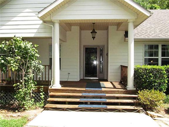 2nd image of 12600 Lodge Dr