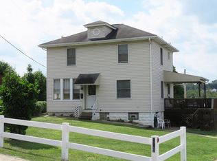 510 6th St, Irwin, PA 15642