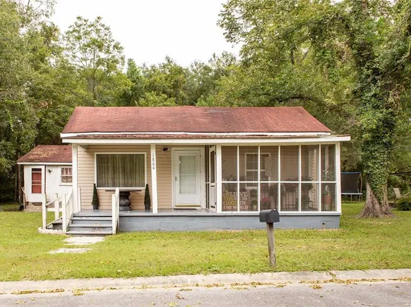 1800 Charles St, Waycross, GA 31501