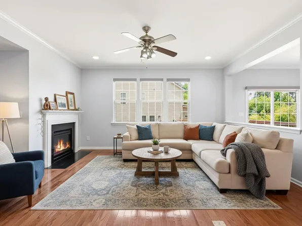 405 Liberty Rose Dr, Morrisville, NC 27560