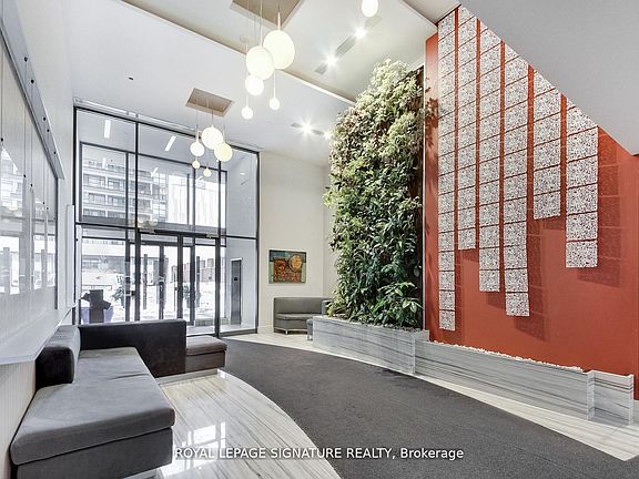 2nd image of 111 Elizabeth St #1502