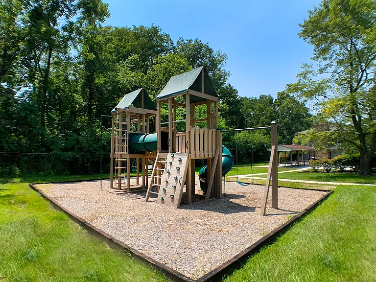 Timber Ridge Apartments — Photo 15