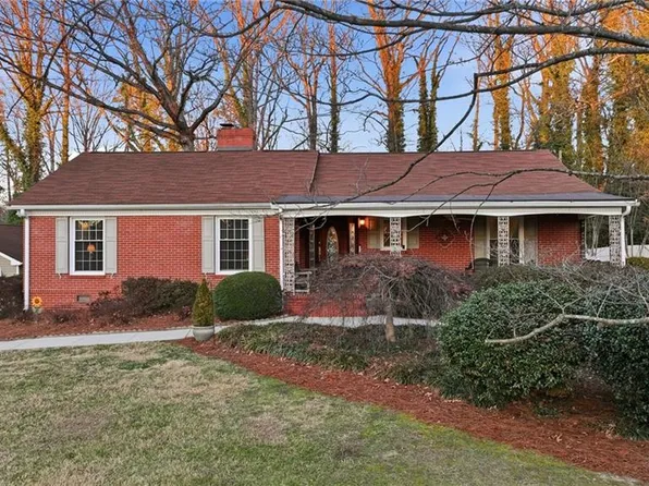 2410 Madison Ave, Greensboro, NC 27403