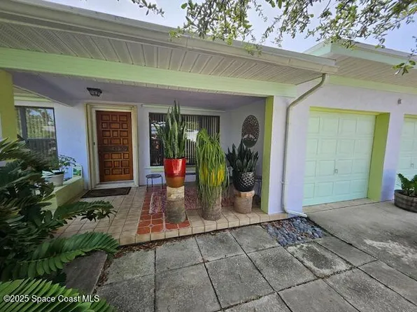 124 E Dover St, Satellite Beach, FL 32937