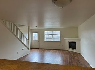 528 NE Negus Loop UNIT A-B, Redmond, OR 97756