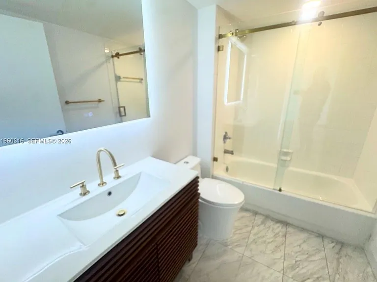 650 West Ave #1704 — Photo 10
