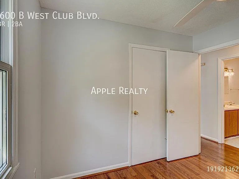 1600 W Club Blvd #B — Photo 9