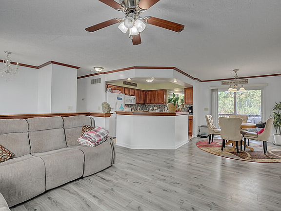 2nd image of 85 Bradley Dr