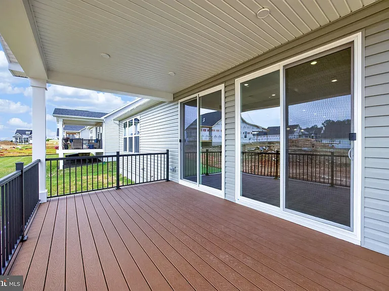 1422 Gilray Dr — Photo 37