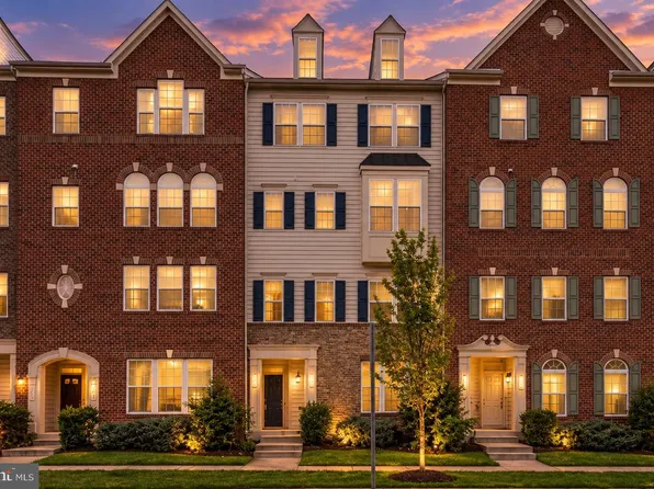 5219 Stream Bank Ln #308, Greenbelt, MD 20770