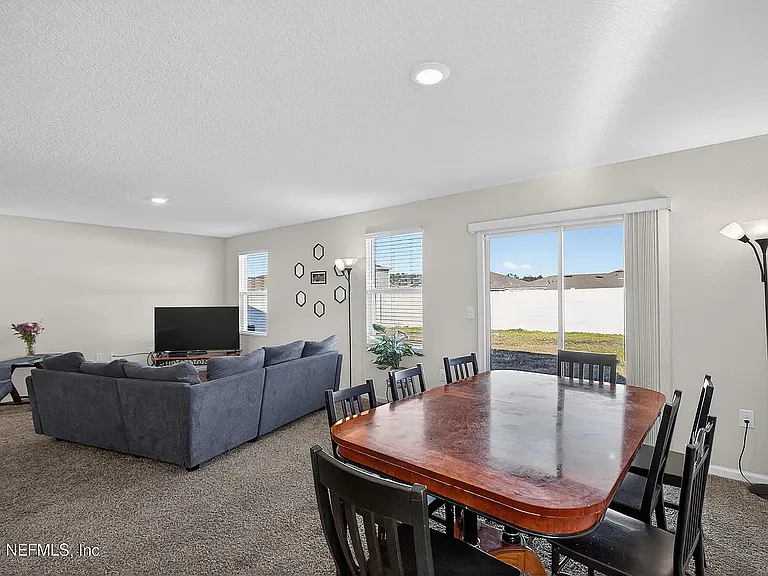 804 Cameron Oaks Pl — Photo 3