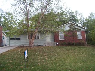 3037 Steven Dr, Lawrence, KS 66049