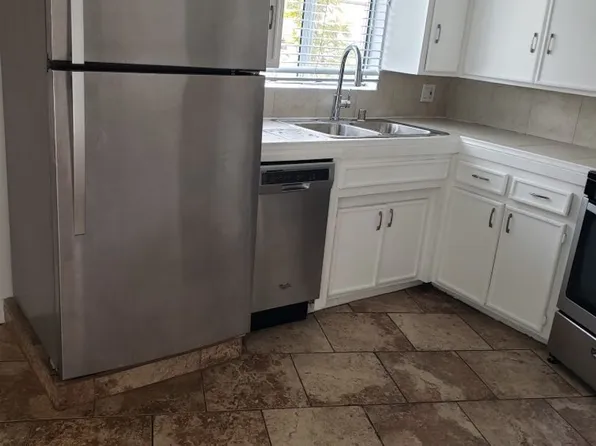 b1622, 1622 S Beverly Glen Blvd APT 8, Los Angeles, CA 90024