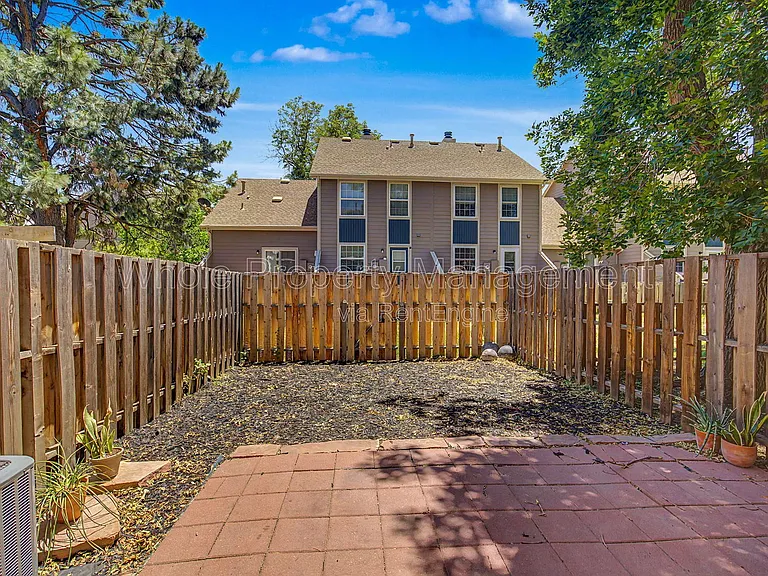 11604 Community Center Dr #8 — Photo 31