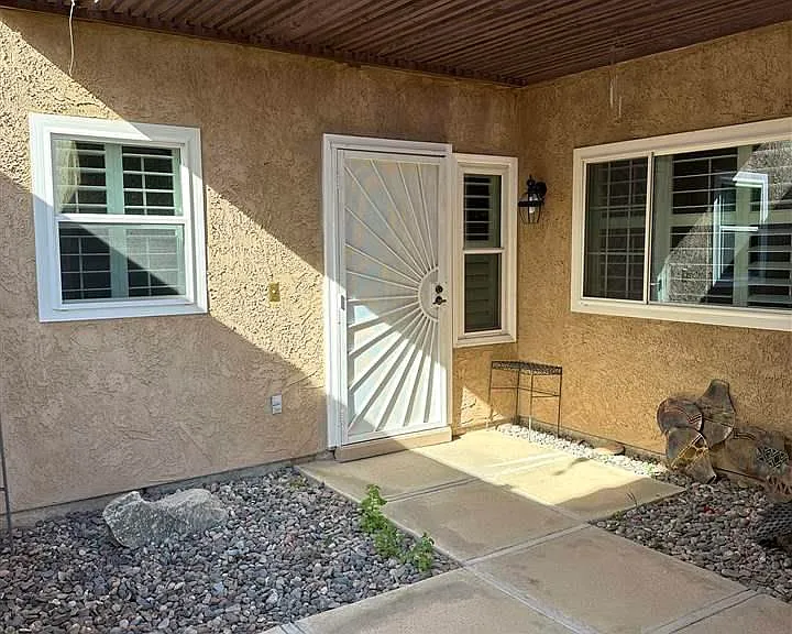 2662 S Los Amigos Dr — Photo 1